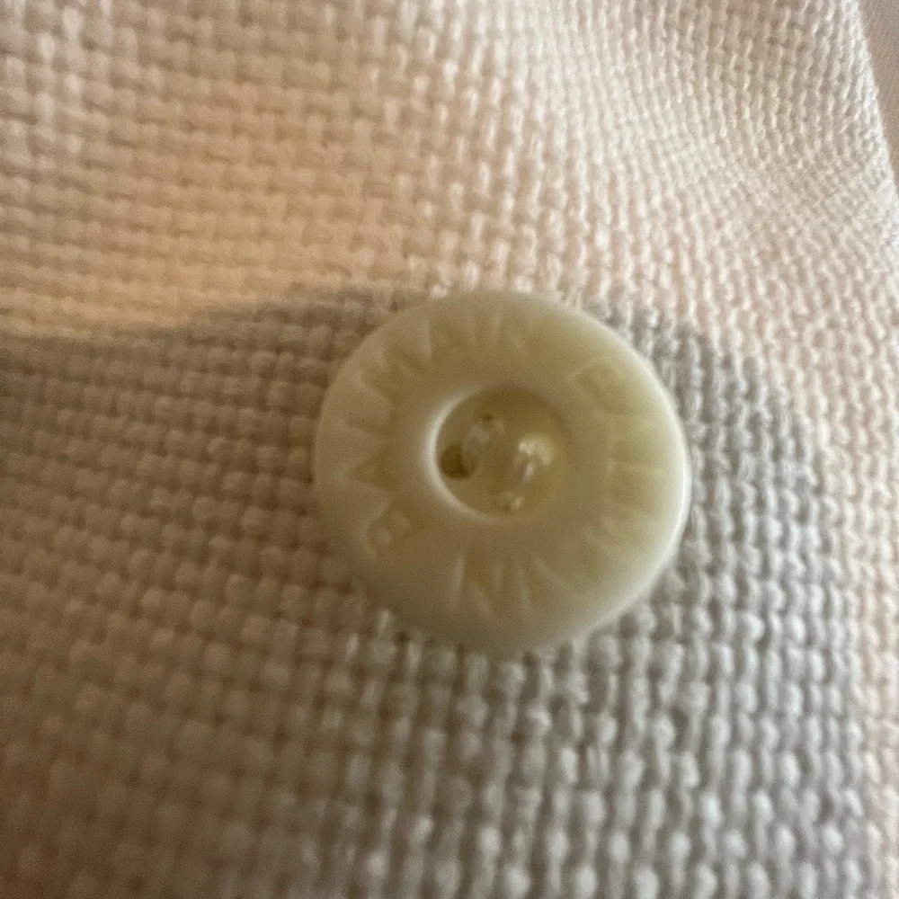 NEW BALMAIN DOUBLE-BREASTED BLAZER SIZE FR 36 US 04 COLOR BLANC GOLD BUTTONS - Picture 11 of 16